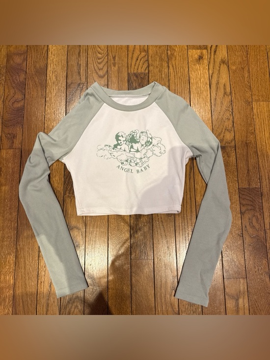 Tops - Angel Baby Graphic Raglan Crop Top in Sage Green & White
